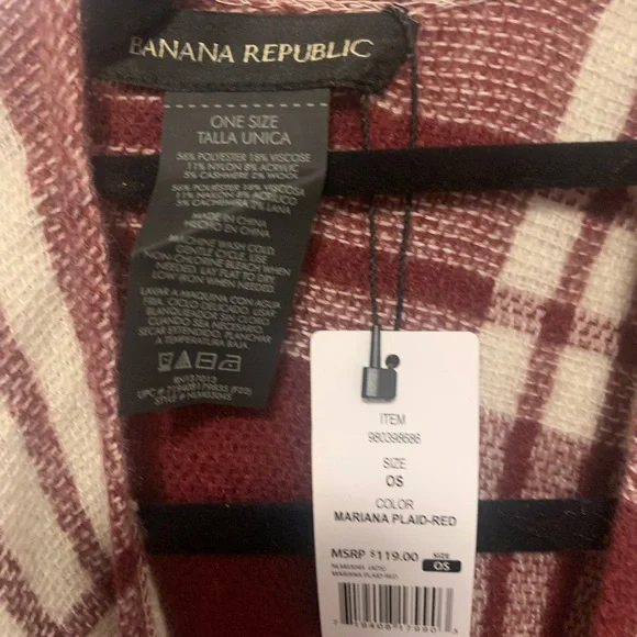 Banana Republic Mariana Shawl-Winter White/Maroon